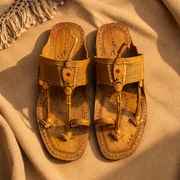 Shahi Moje Kolhapuri Chappal